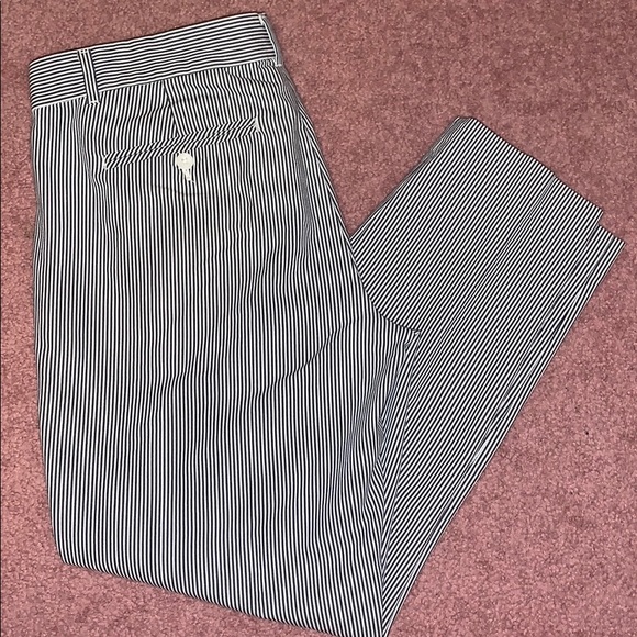 Gap slim cropped trousers - size 8 - Picture 2 of 2